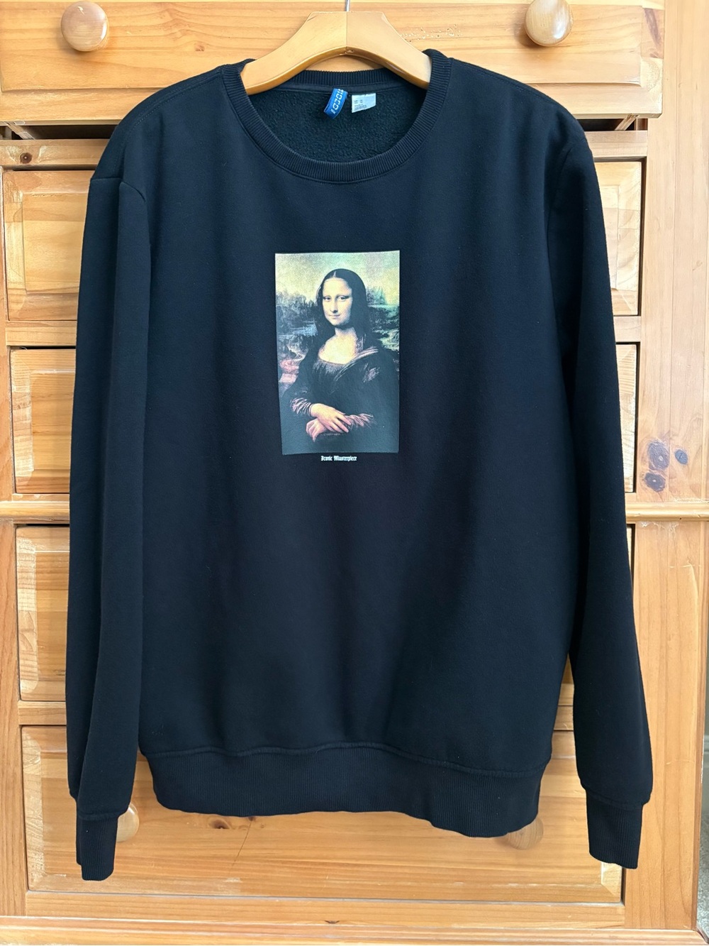 H&M Divided Mona Lisa Graphic Crewneck Sweatshirt Black Size Medium